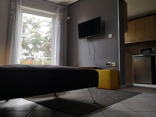  Athenian apartment in Agia Paraskevi, next to Plakentias metro station in Athen