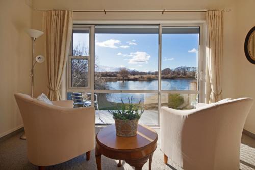 Matuka Lodge Room Type - King Room