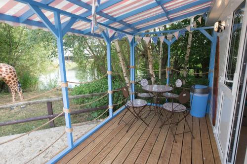 Удобства, Adventurer's Village Milton Keynes in Милтън Кийнс