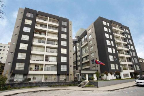 Coliving Ecuador Apartamentos Plaza Foch Quito