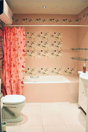 Bathroom, Alliance Apartments at Teatralniy in Rostov On Don
