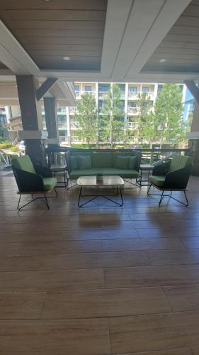 Cozy Condo at Pine Suites Tagaytay with WIFI Netflix & Pool