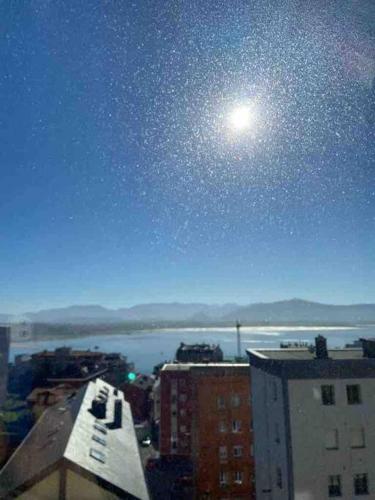  Nuevo y Amplio piso con wifi y vistas a la bahia, Unterkunft in Santander