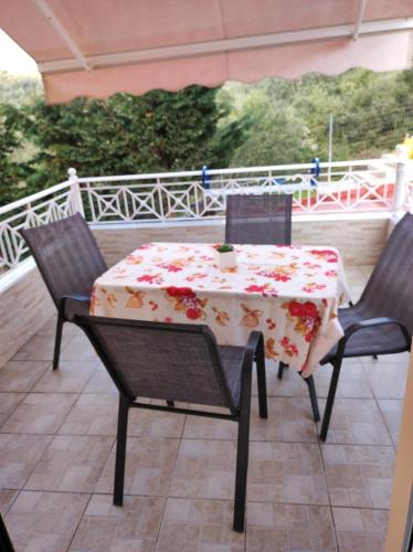 Bella Vista - image 10