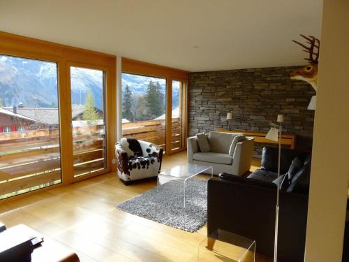 Apartment with Mountain View