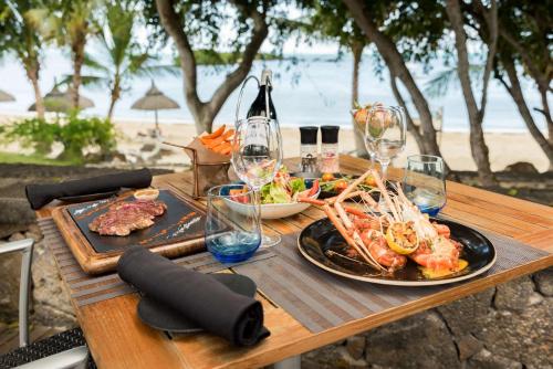 Radisson Blu Azuri Resort & Spa Radisson Blu Azuri Resort & Spa