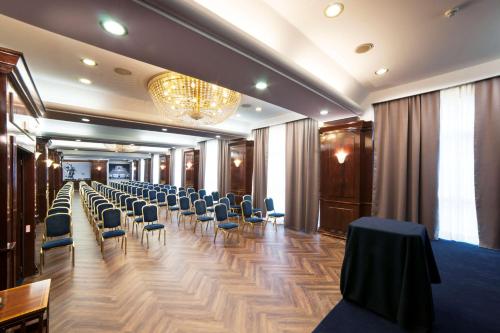Ruang pertemuan/ballroom, Radisson Blu GHR Hotel, Rome in Roma
