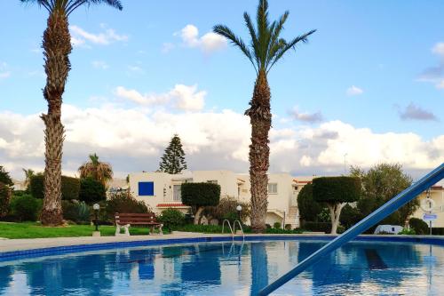 SWEET HOME CORAL BAY SEA VIEW 3 Stocks Paphos Peyia, Peyia (photo 5)