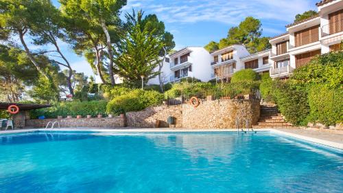  1Clip-33 in Llafranc