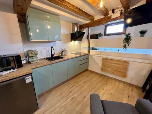 Loft con encanto en el Corazon de Burgos- Dauda -ATUAIRE-