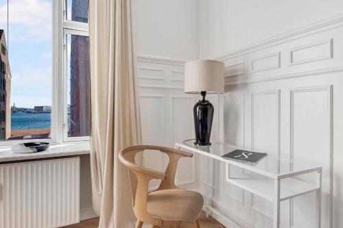 3-bedroom apartment close to Nyhavn and Queen's Palace Amalienborg - image 14