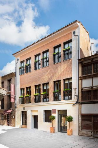 Pohled zvenku, Okako Apartments Tudela in Tudela