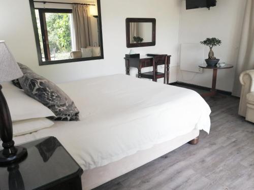 Swallows Nest Plett Room Type - Double Room