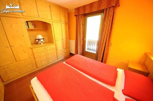 Apartments In Casa Florin - image 9