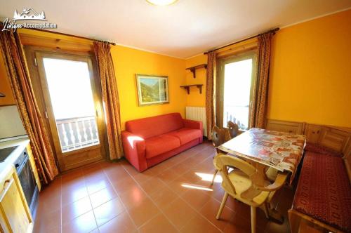 Apartments In Casa Florin - image 2