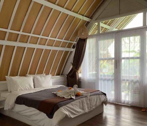 1 queen bed
