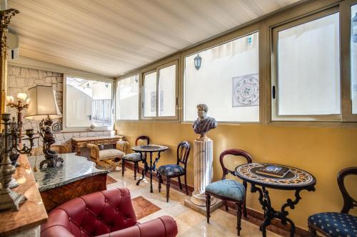 Aurelius Art Gallery Hotel in Aurelio and Monteverde