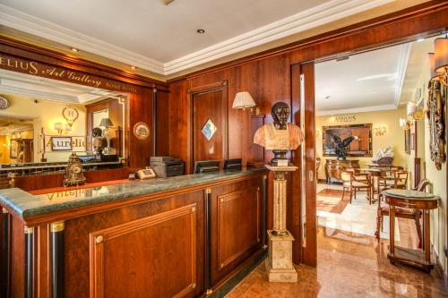 Aurelius Art Gallery Hotel - image 13