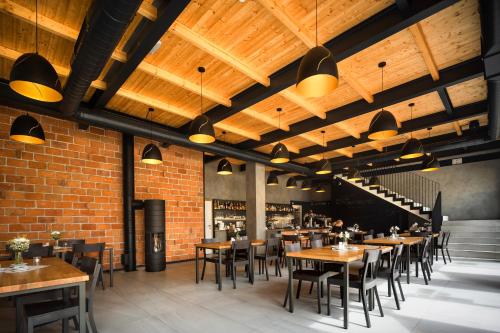 ผับ/เลาจน์, Penzion Panský dvůr Telč (Penzion Pansky dvur Telc) in สเตปนิเซ