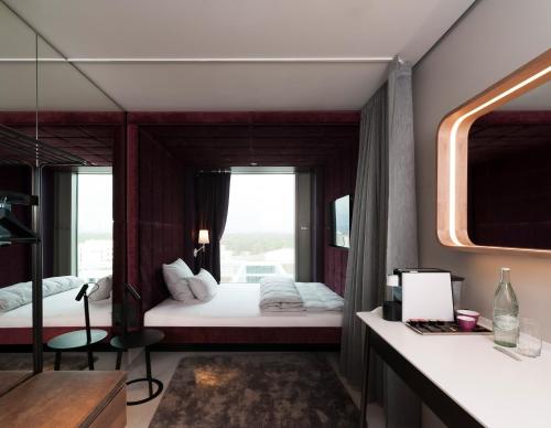 346409529 b'mine Hotel Frankfurt Airport