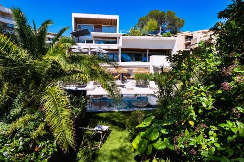 Exterior view, Villa Catleya Appart Hotel near Le Coelacanthe