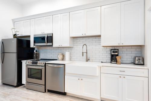 The Quarters on Spring The Quarters on Spring