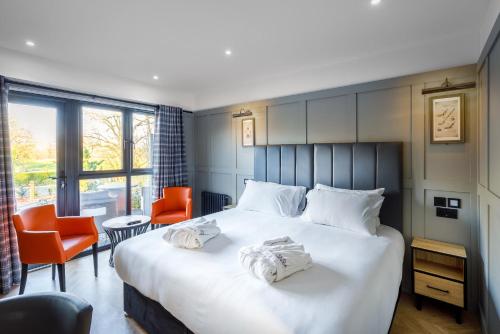 2 twin beds