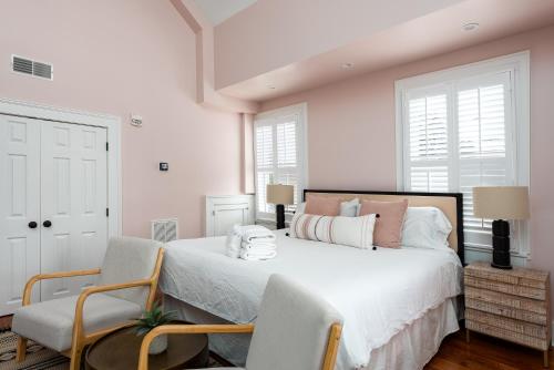 The Quarters on Spring The Quarters on Spring