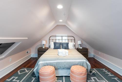 The Quarters on Spring The Quarters on Spring