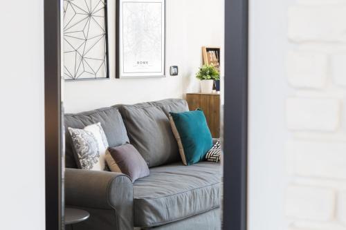 BMGA l Glam Industrial 3-Bed Apartment in Termini, Roma (foto 2)