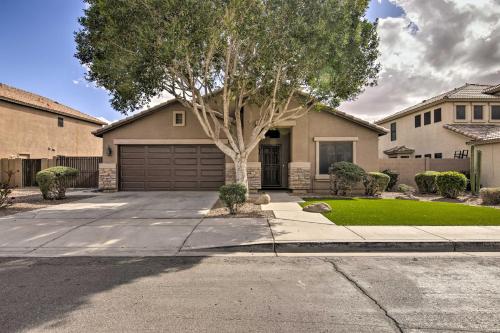 Mesa Oasis Private Pool with Slide and Game Room!