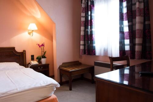 Hostellerie Saint Florent - image 5