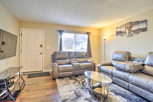 Charming Columbus Home about 7 Mi to Ohio State! in Columbus, USA