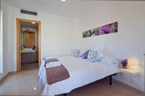 Charmsuites Paralel