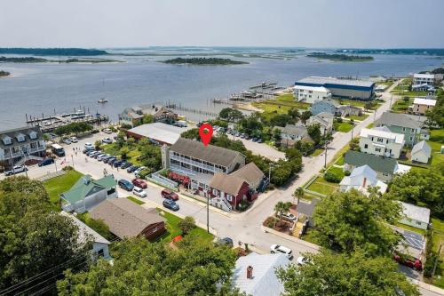 luxurious studio apartment in the heart of Swansboro’s historic waterfront #4 - Apartment - Swansboro