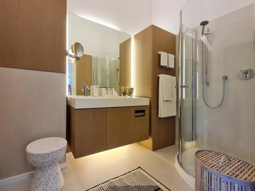 Luxury Omuntu-Design-Apartment Deluxe, Munich (photo 8)