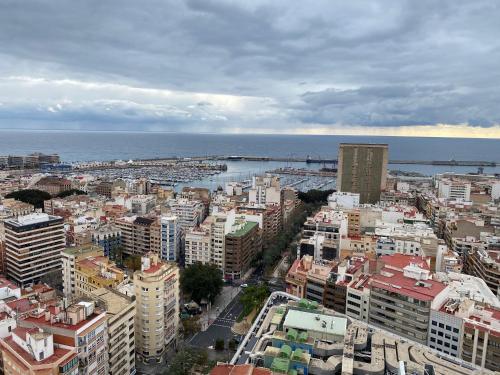 Apartamento 24th floor & sea view Alicante