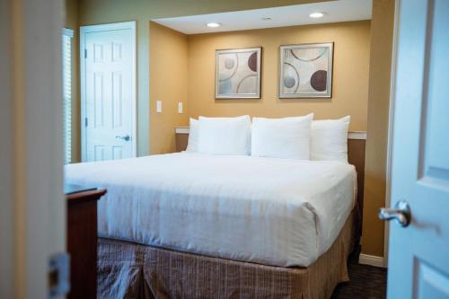 Holiday Inn Club Vacations Galveston Seaside Resort, an IHG Hotel