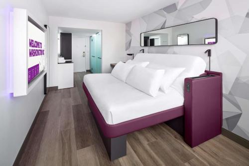 YOTEL Washington DC