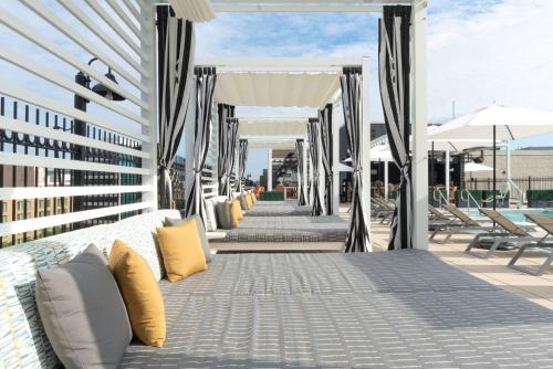346476832 YOTEL Washington DC