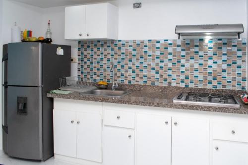 I-Nice 1 Bedroom Apt Laguito - image 3