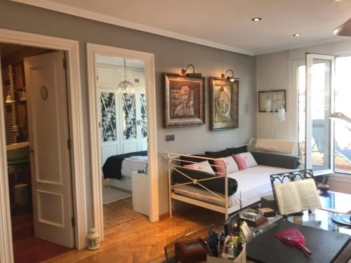  Cental Penthouse, Parking, Wifi, Recently Renovated in Oviedo