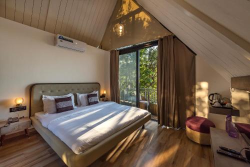 SaffronStays Hillside Harriers - 4 A-frame cottages near Tiger Point Lonavala with balconies and bat in Atvan