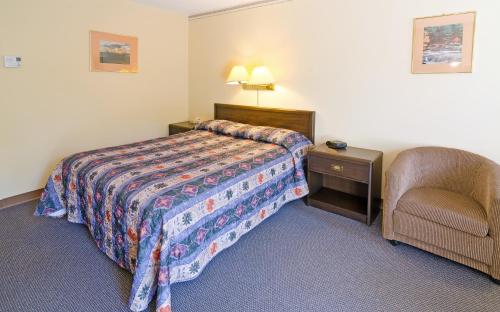 1 queen bed