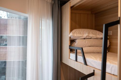Bed in 6-Bed Female Dormitory Room image 1