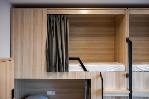 Bed in 8-Bed Female Dormitory Room image 3