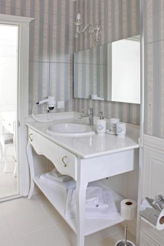 Lara Ilica Hotel – Cesme, AL