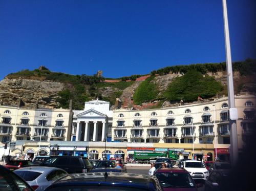 Stunning 2 bed with Sea View in Hastings Old Town, Hastings (fotografie 2)