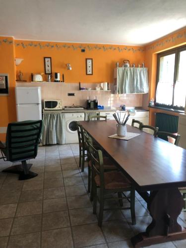 Casa Vacanze Il Ginepro gîte à louer Serralunga d'Alba