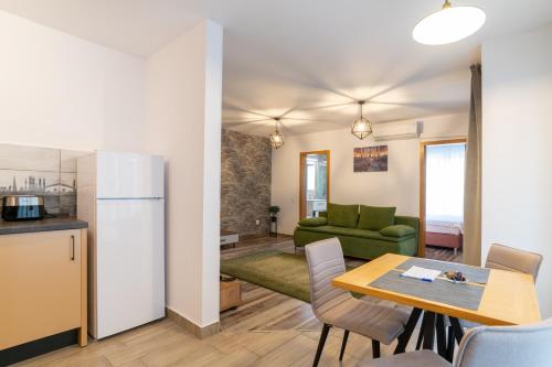 TCI Apartments - image 10